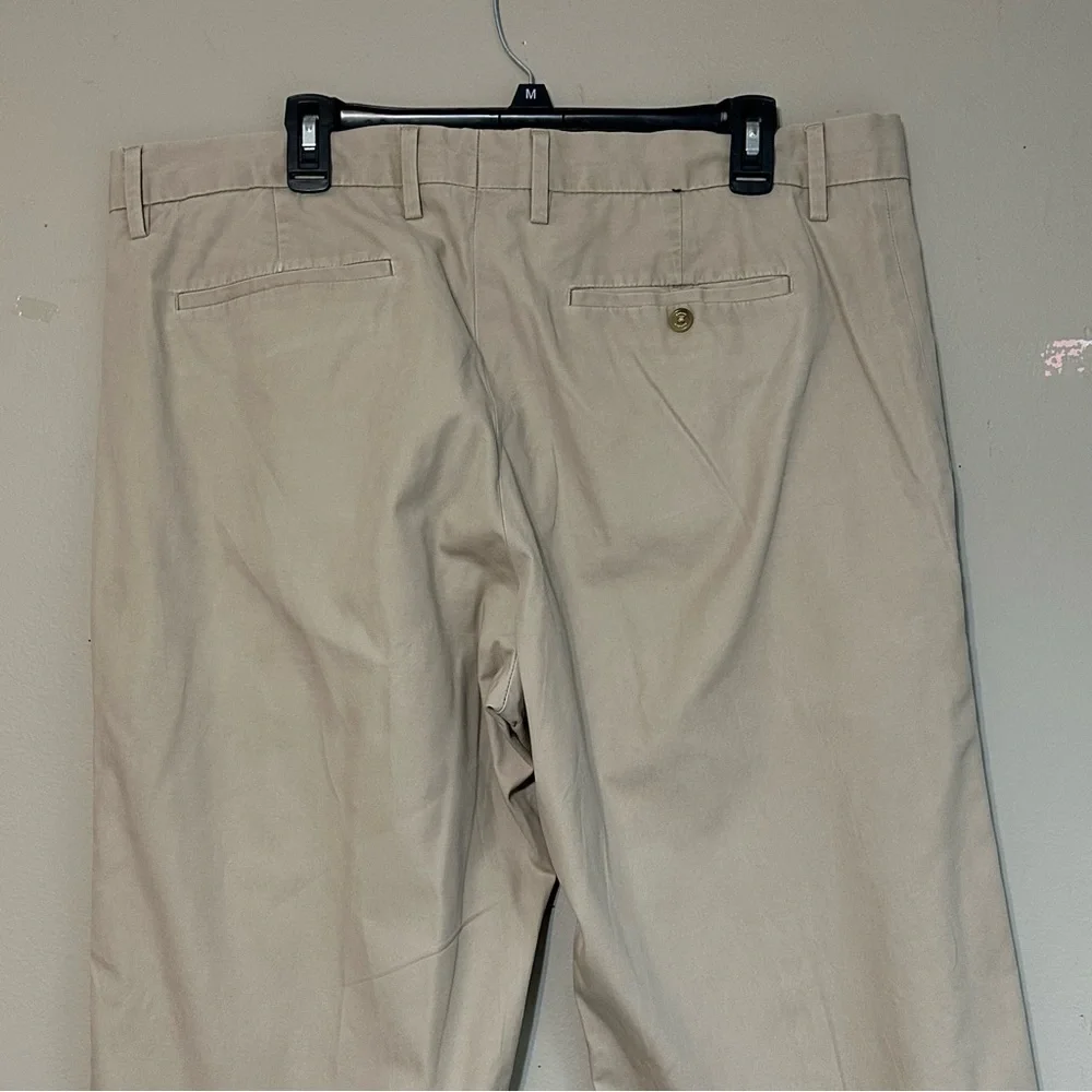 Banana Republic men’s‎ 38/32 straight leg khaki pants